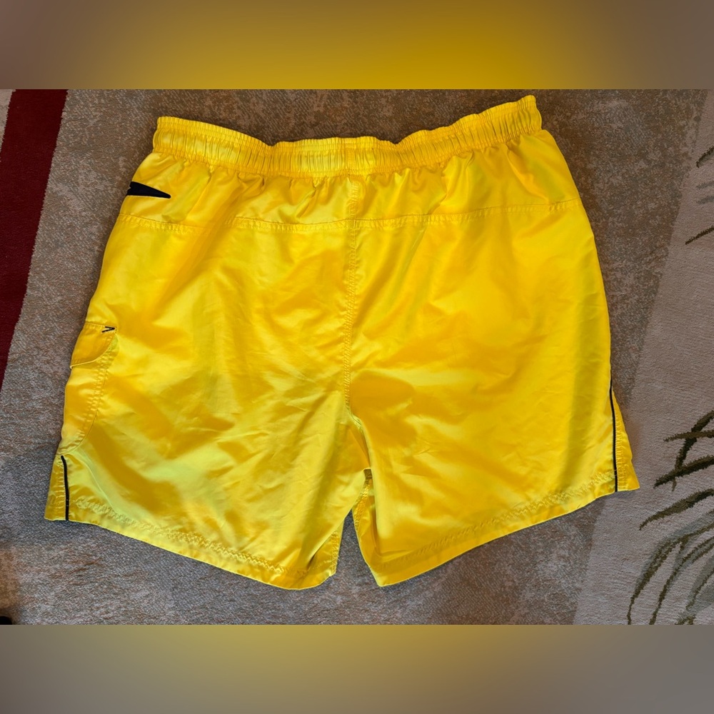 Speedo Men’s Yellow Swim Trunks Mesh Lined Board Shorts XXL - Picture 3 of 10